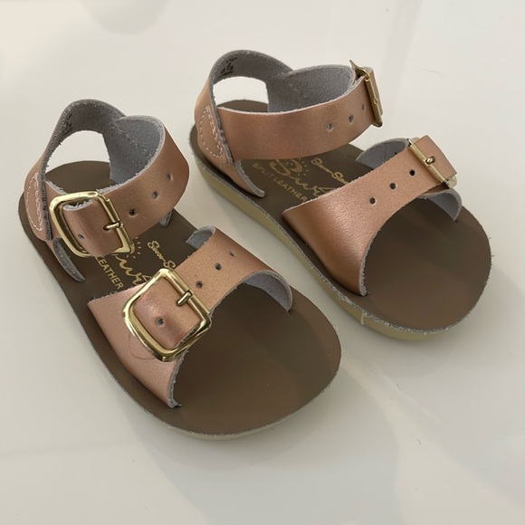 Salt Water Sandals by Hoy Other - Toddler Sun San Salt Water Sandals - Rose Gold - Size 3